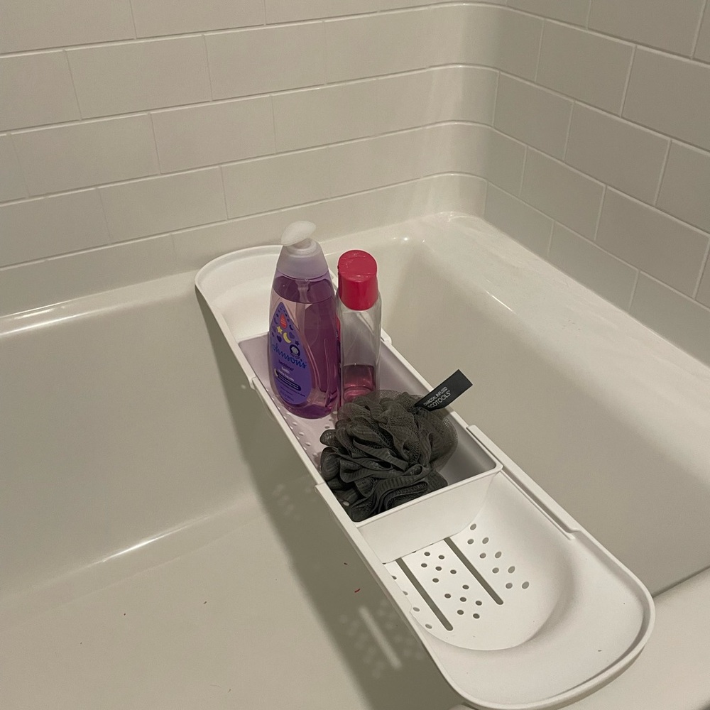 Expendable Bath Tub Caddy Tray Holder Shelf organizer. - Picture 5 of 5